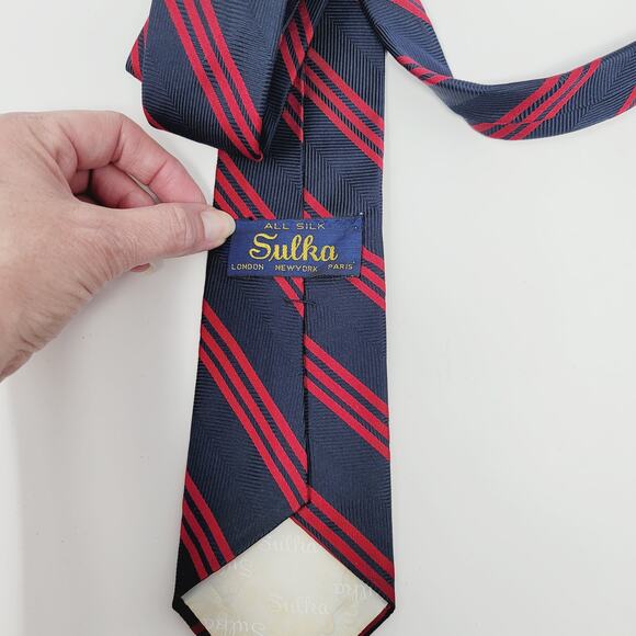 Vintage Sulka Tie Stripes Silk Navy Burgundy 57" Long A Few Minor Flaws Necktie - Picture 4 of 9